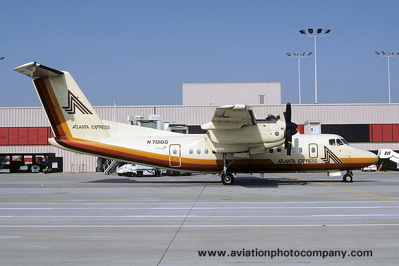 Atlanta Express DHC-7-102 N701GG (1982)