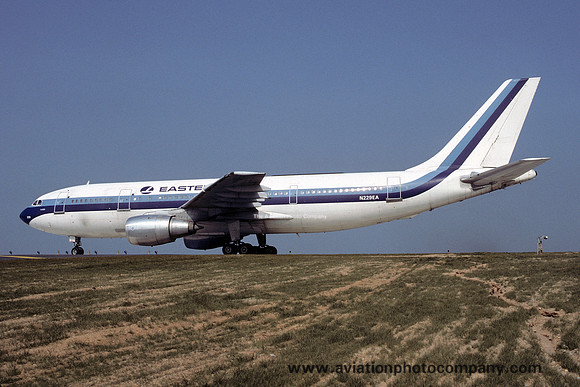 Eastern Airlines Airbus A300B4-203 N229EA (1985)
