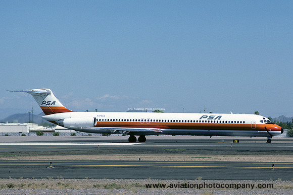Pacific Southwest Airlines McDonnell Douglas MD-81 N476AC (1985)