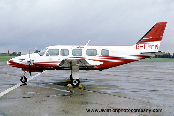 Chauffair Piper PA-31-350 Navajo Chieftain G-LEON (1985)