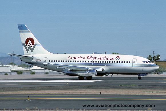 America West Airlines Boeing 737-2A6 N3333M (1985)