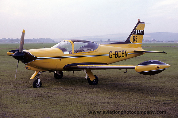 SIAI SF-260 G-BDEN (1985)