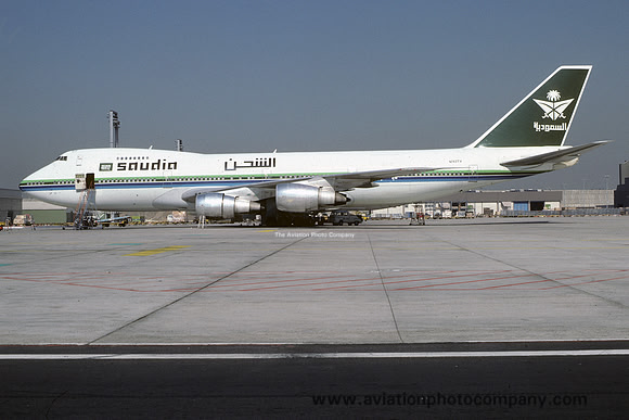 Saudia Saudi Arabian Airlines Boeing 747-271C(SCD) N743TV (1985)