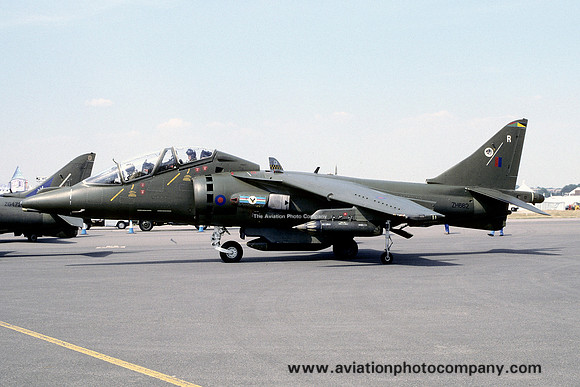 RAF 20 Squadron BAE Harrier T.10 ZH662/R (1996)