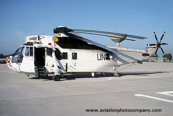 Royal Navy 845 Squadron Westland Sea King HC.4 ZG821/D (1995)
