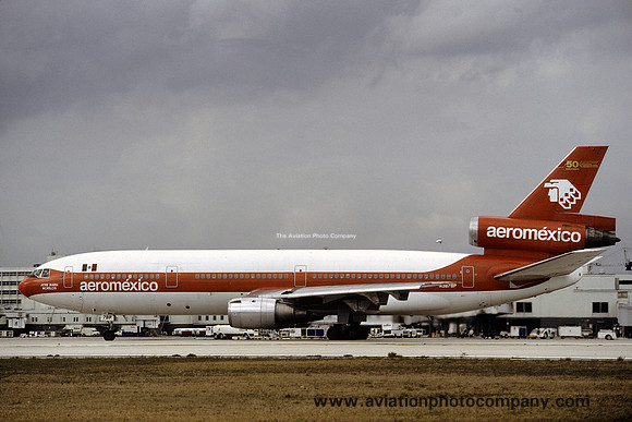 Aeromexico Douglas DC-10-30 N3878P (1985)