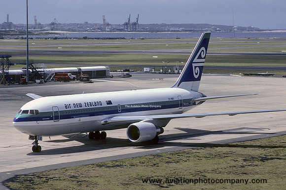 Air New Zealand Boeing 767-219ER (1985)