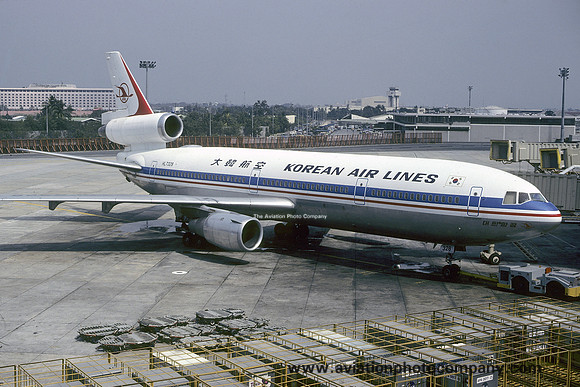 Korean Airlines Douglas DC-10-30 HL7328 (1984)