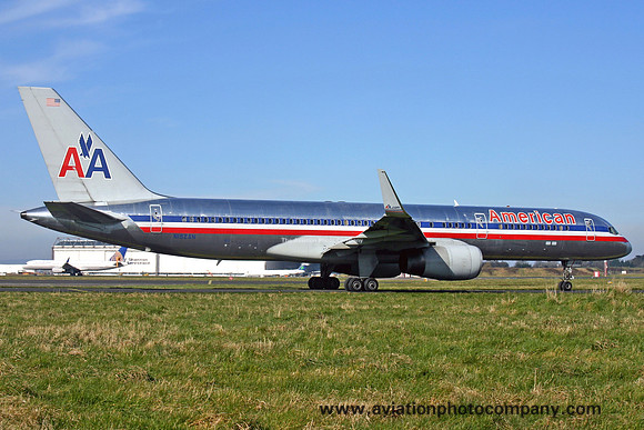 American Airlines Boeing 757-223 N192AN at Shannon (2006)