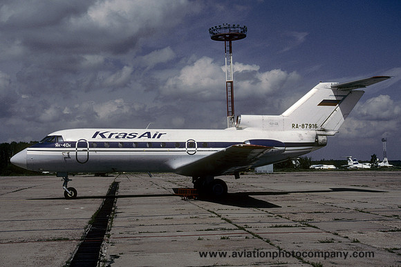 Kras Air Yakolev Yak-40 RA-87916 (2000)
