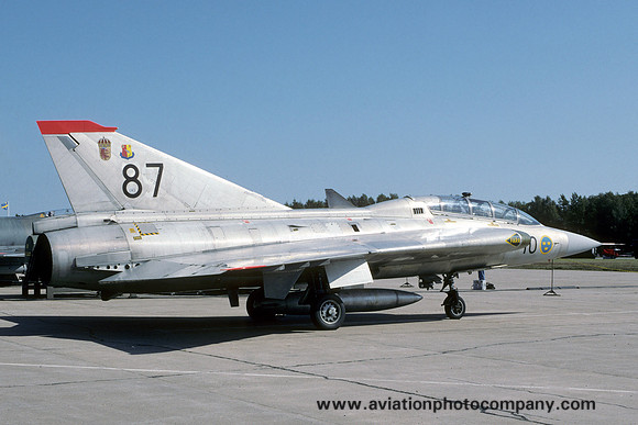 Swedish Air Force F10 SAAB Draken Sk-35C 35810/87 (1990)
