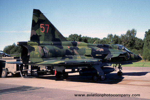 Swedish Air Force F7 SAAB Viggen AJ-37 37057/57 (1990)