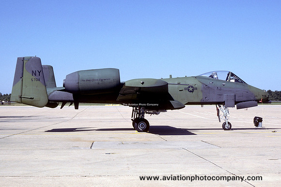 USAF New York ANG 174 TFS Fairchild A-10A Thunderbolt 78-0708/NY (1986)