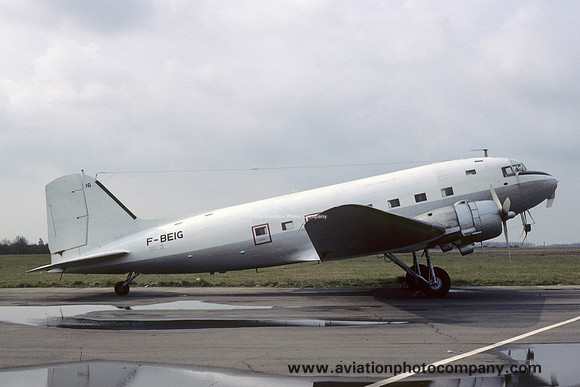 Douglas C-47A Skytrain F-BEIG (1985)