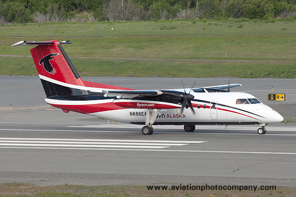 Ravn Alaska DHC-8-102 N886EA at Anchorage IAP (2016)