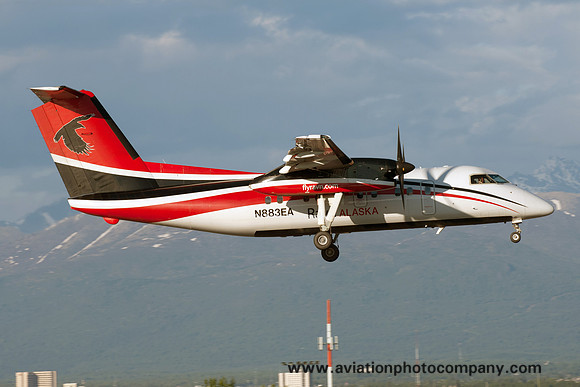 Ravn Alaska DHC-8-102 N883EA at Anchorage IAP (2016)