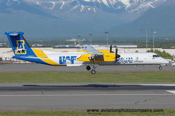 Alaska Airlines Horizon Air DHC-8-402NG N441QX at Anchorage IAP (2016)