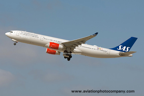 SAS Airbus A330-343E LN-RKR at Los Angeles IAP (2016)
