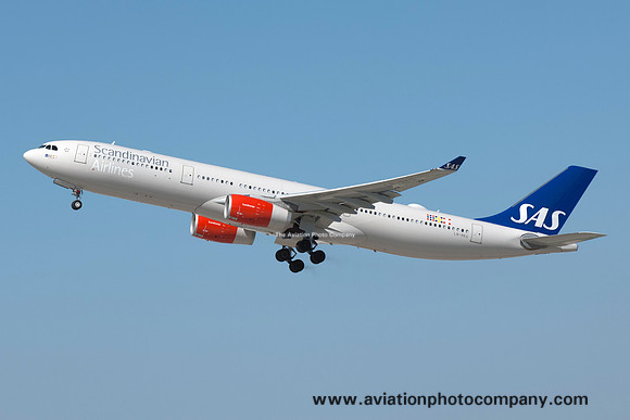 SAS Airbus A330-343E LN-RKU at Los Angeles IAP (2016)