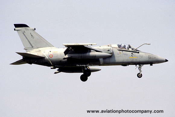 Italian Air Force 51 Stormo Aeritalia AMX MM7186/51-56 (2006)