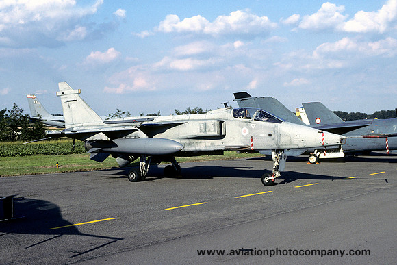 RAF 54 Squadron Sepecat Jaguar GR.1 XX974/GH (1996)