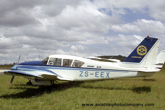 Oribi Air Piper PA-23-250 Aztec C ZS-EEX (1975)