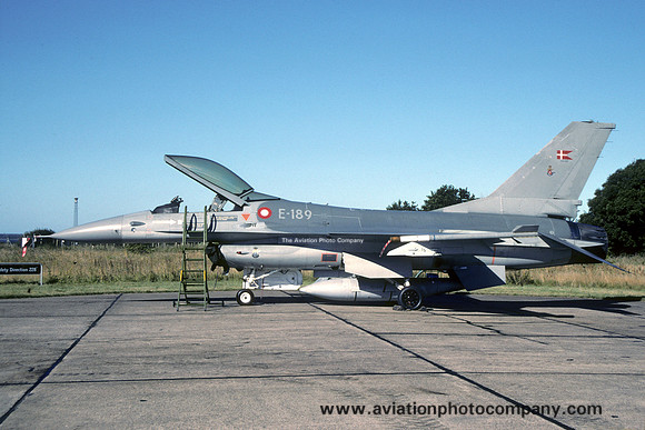 Danish Air Force Esk 723 General Dynamics F-16A Fighting Falcon E-189 (1990)