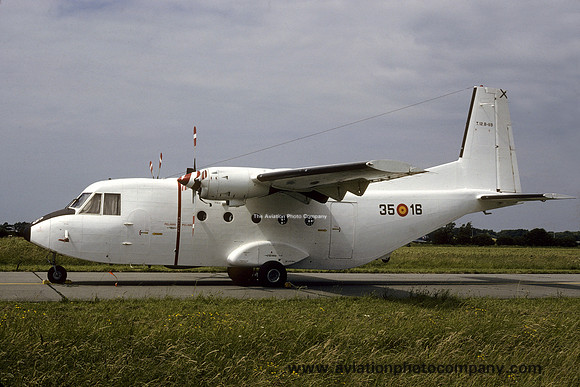 Spanish Air Force Ala 35 CASA C.212-100 T.12B-69/35-16 (1990)