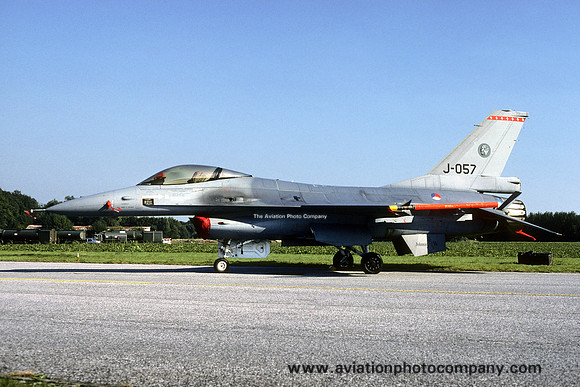 Dutch Air Force 315 Squadron General Dynamics F-16A Fighting Falcon J-057 (1989)