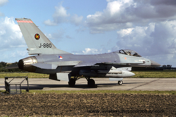 Dutch Air Force 312 Squadron General Dynamics F-16A Fighting Falcon J-880 (1990)