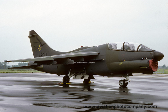 USAF New Mexico ANG 188 TFS LTV A-7K 80-0290 (1987)
