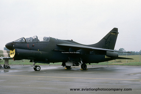 USAF Pennsylvania ANG 146 TFS LTV A-7K 81-0074/PT (1987)