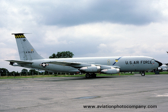 USAF 2 BW Boeing KC-135A Stratotanker 56-3627 (1987)
