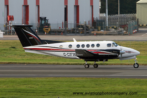 Volantair LLP Beech King Air 200 G-CIFW at Prestwick (2015)