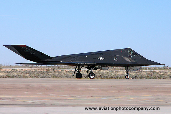 USAF 49 FW 9 FS Lockheed F-117A Nighthawk 85-0836/HO (2005)