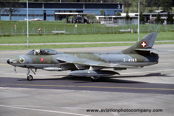 Swiss Air Force Hawker Hunter F.58A J-4145 (1990)