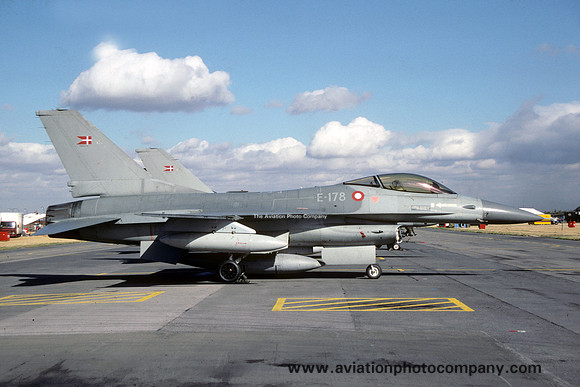 Danish Air Force Esk 726 General Dynamics F-16A Fighting Falcon E-178 (1990)