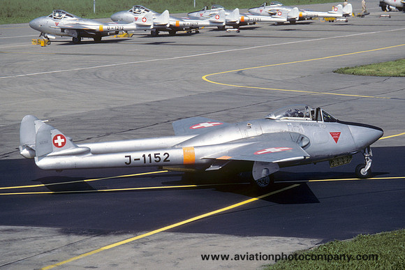 Swiss Air Force De Havilland Vampire FB.6 J-1152 (1986)