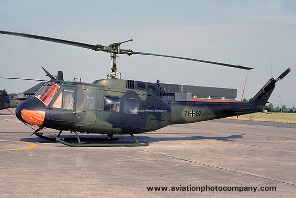 German Army Bell/Dornier UH-1D 71+97 (1989)