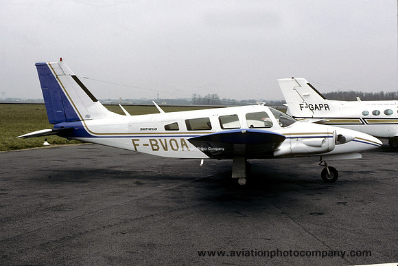 SARL OH Aviation Piper PA-34-200 Seneca F-BVOA (1984)