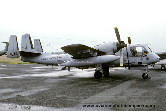 US Army 1 MIB Grumman OV-1D Mohawk 68-16993 (1986)