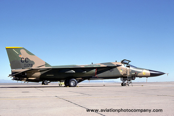 USAF 27 TFW 523 TFS General Dynamics F-111D Aardvark 68-0179/CC (1986)