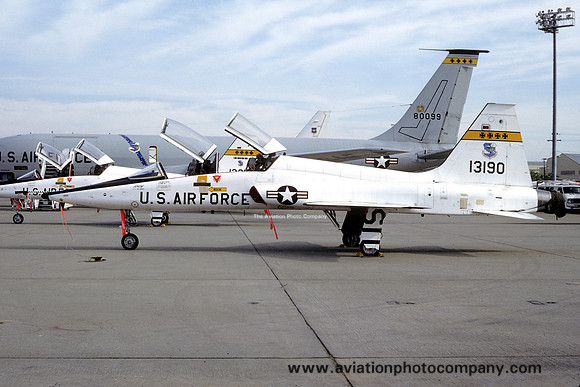 USAF 9 SRW Northrop T-38A Talon 68-13190 (1987)