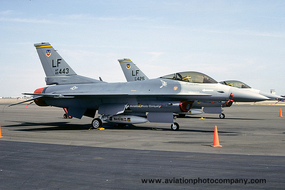 USAF 58 TTW General Dynamics F-16C Fighting Falcon 85-1443/LF (1987)