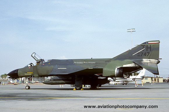 USAF AFRes 457 TFS McDonnell F-4D Phantom 66-7747/TH (1986)
