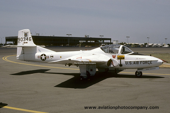 USAF 323 FTW Cessna T-37B Tweet 59-0346 (1987)