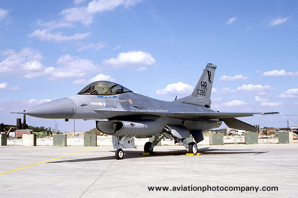 USAF 50 TFW 10 TFS General Dynamics F-16C Fighting Falcon 85-1399/HR (1987)