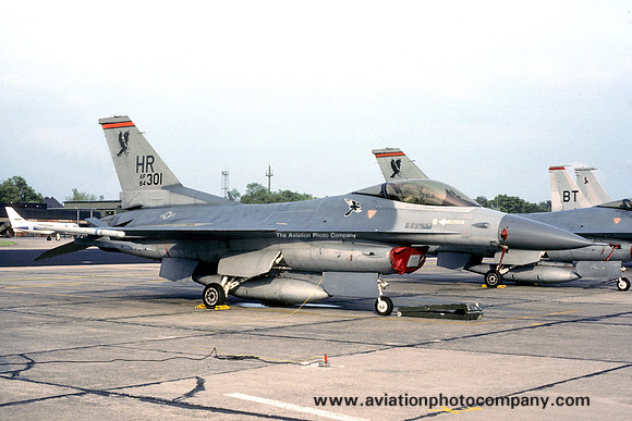 USAF  50 TFW 313 TFS General Dynamics F-16C Fighting Falcon 84-1301/HR (1987)