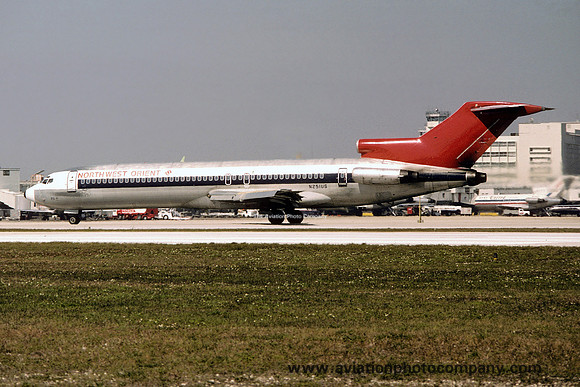 Northwest Airlines Boeing 727-251 N251US at Miami IAP (1978)