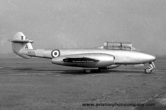 RAF 222 Squadron Gloster Meteor T.7 VZ633/A (1949)